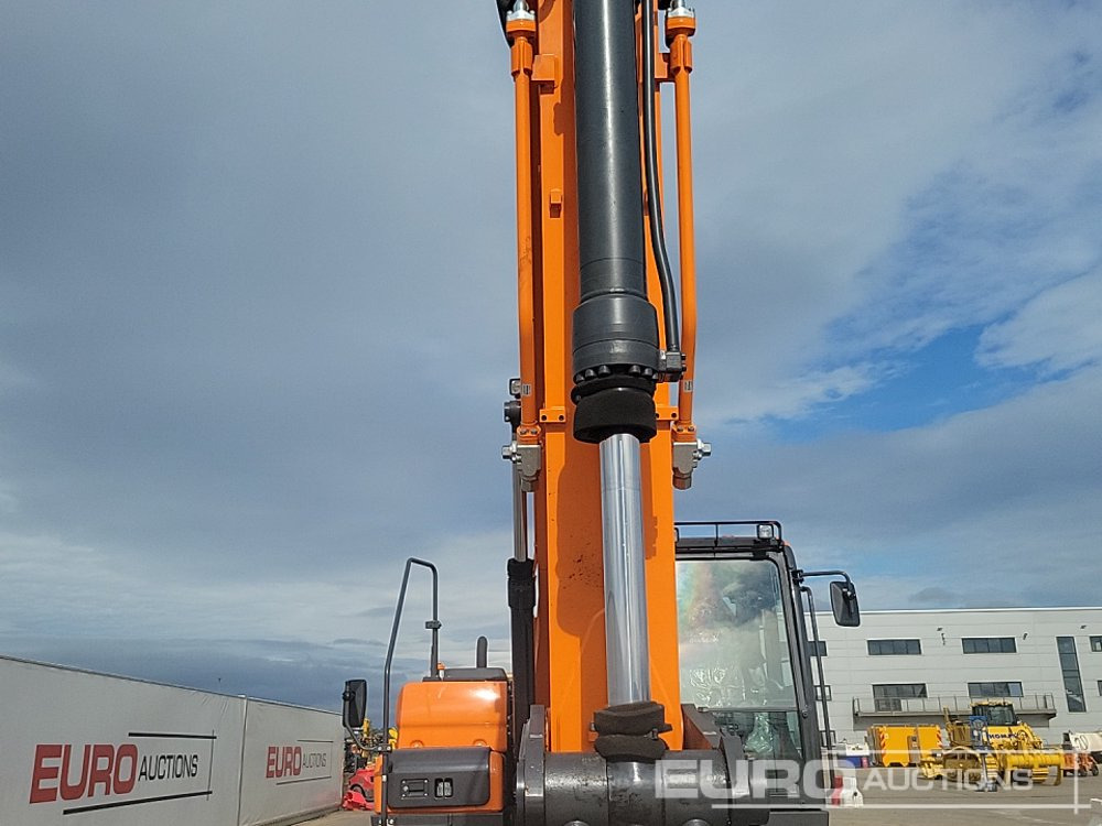 Lintekskavaator Unused 2025 Develon DX225LC-7M: pilt 36