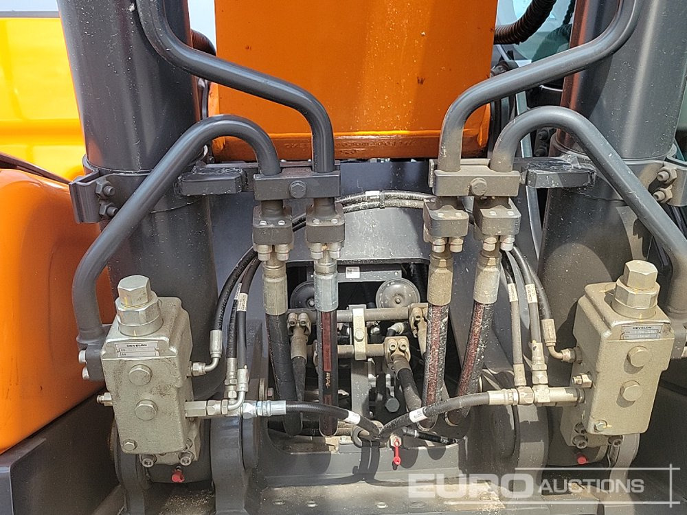 Lintekskavaator Unused 2025 Develon DX225LC-7M: pilt 42