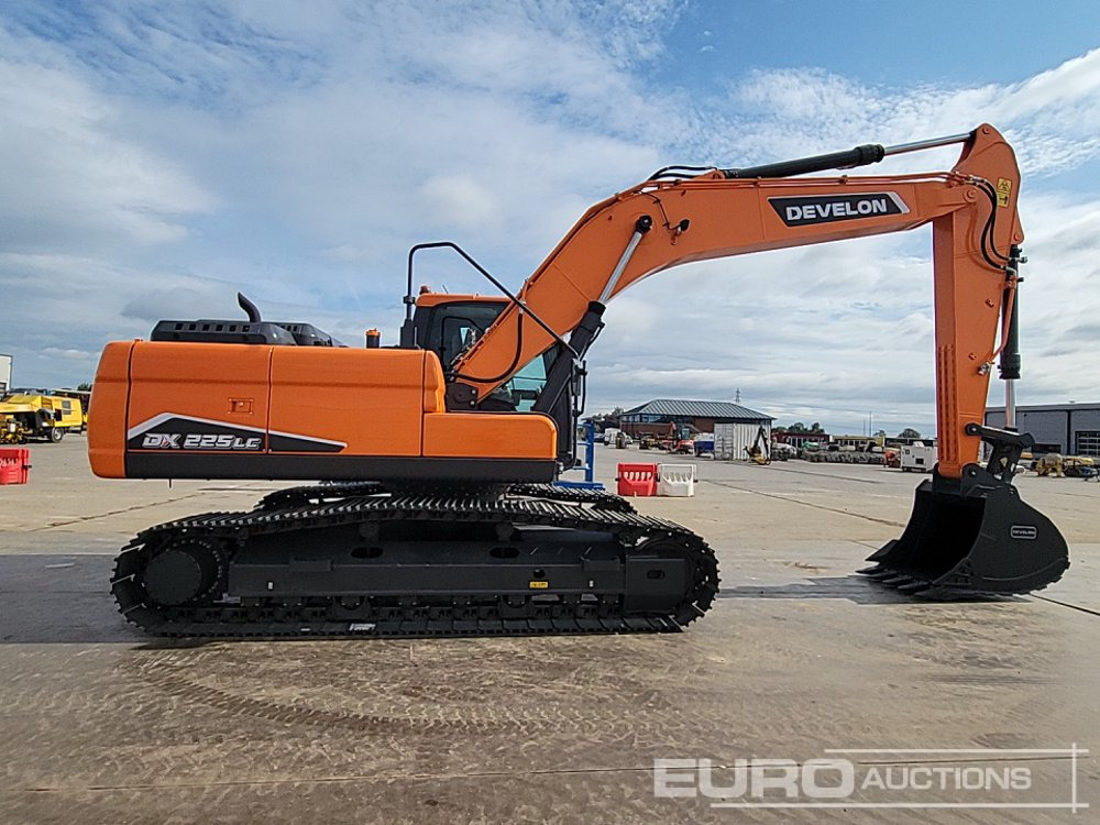 Lintekskavaator Unused 2025 Develon DX225LC-7M: pilt 6