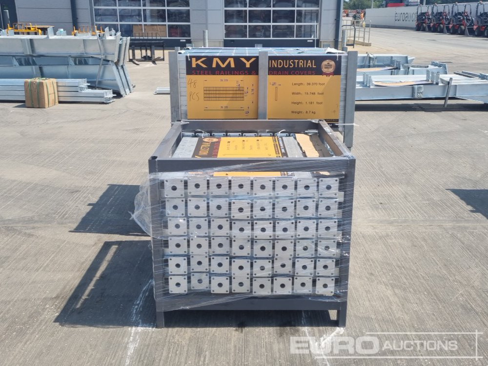 Ehitusseade Unused 2025 KMY INDUSTRIAL Steel Grating (2 of), Stillage of Metal Fencing Posts: pilt 10