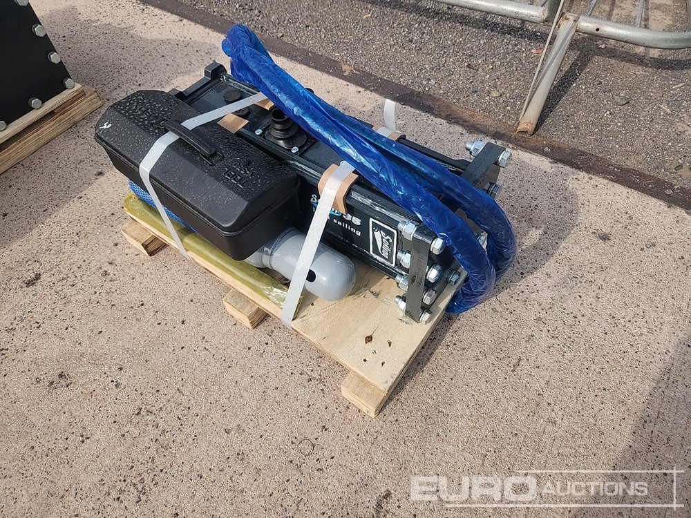 Unused 2025 Sailing 35 Hydraulic Breaker to suit Mini Excavator - Hüdrauliline haamer: pilt 2 Unused 2025 Sailing 35 Hydraulic Breaker to suit Mini Excavator - Hüdrauliline haamer: pilt 2