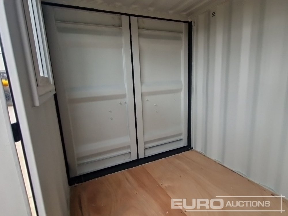 Merekonteiner Unused 9' x 6' Container, 1 End Door, 1 Side Door, Window (Cannot Be Reconsigned): pilt 10