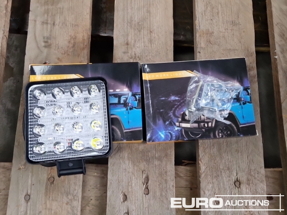 Unused LED Work Lights, 48w, 12V/24V, Adjustable Bracket, IP67 Waterproof, 6000k White (4 of) - Garaažiseadmed: pilt 5 Unused LED Work Lights, 48w, 12V/24V, Adjustable Bracket, IP67 Waterproof, 6000k White (4 of) - Garaažiseadmed: pilt 5
