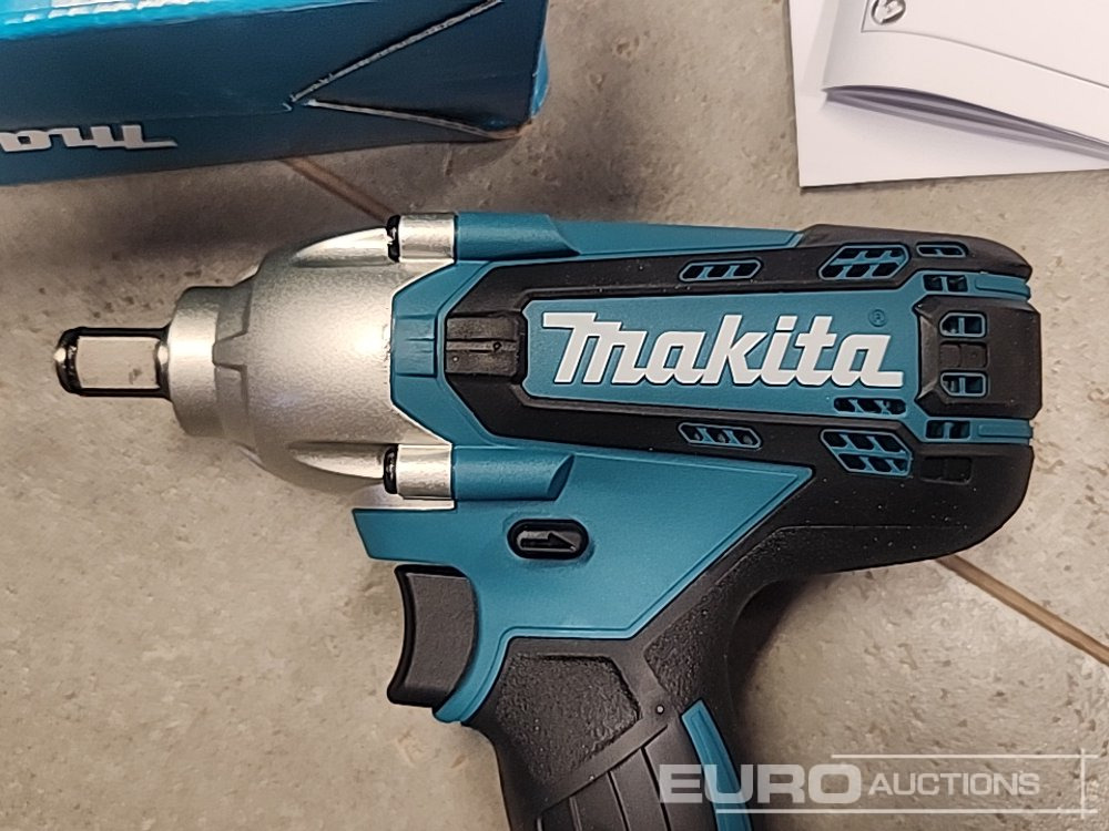 Unused Makita 18V 1/2" Li-Ion LXT Impact Wrench (Body Only) - Ehitusseade: pilt 5 Unused Makita 18V 1/2" Li-Ion LXT Impact Wrench (Body Only) - Ehitusseade: pilt 5
