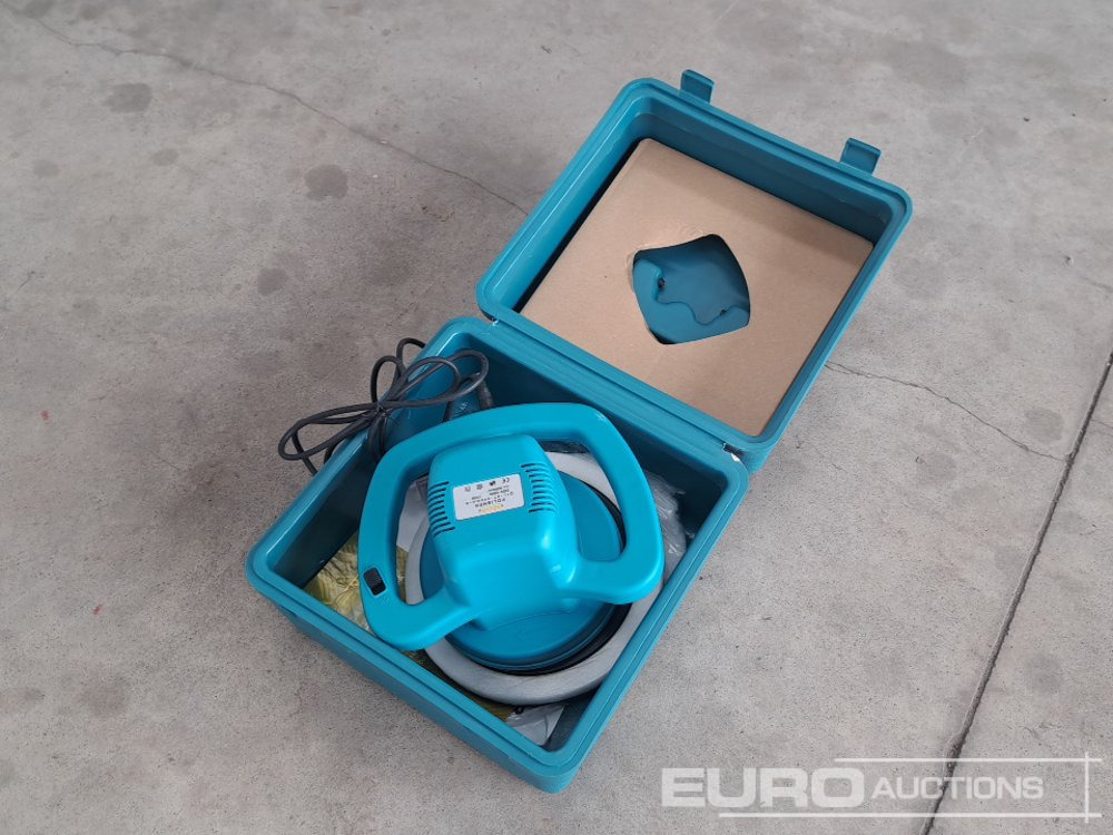 Unused Max Pro 240 Volt Polisher - Garaažiseadmed: pilt 1 Unused Max Pro 240 Volt Polisher - Garaažiseadmed: pilt 1
