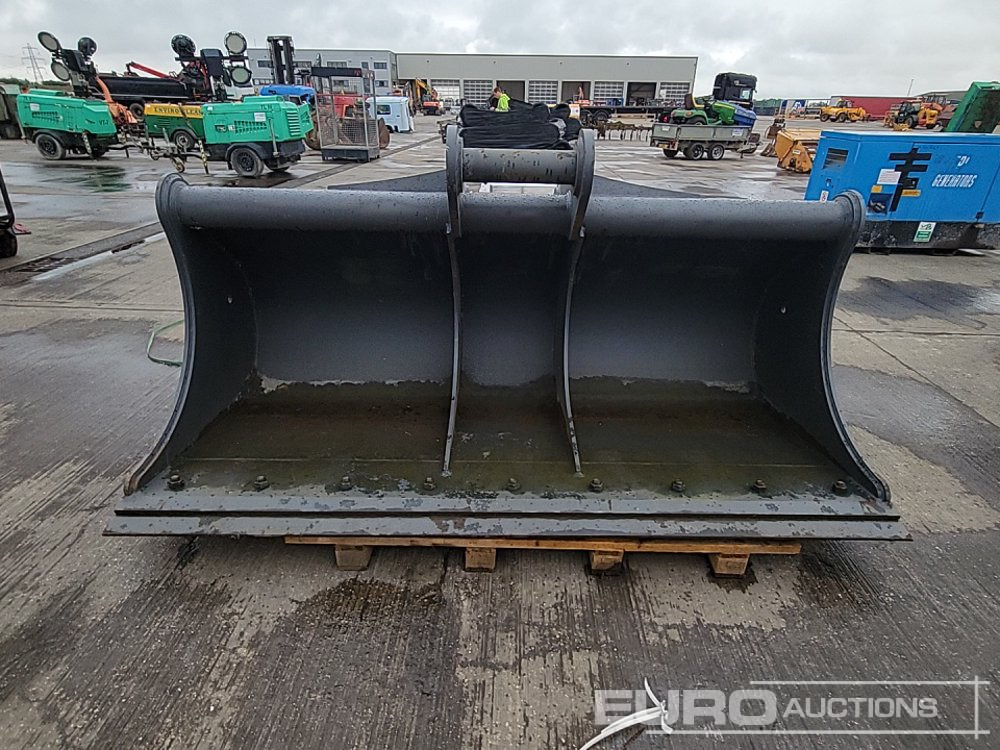 Unused Miller 96" Ditching Bucket 100mm Pin to suit 40 Ton Excavator - Kopp: pilt 2 Unused Miller 96" Ditching Bucket 100mm Pin to suit 40 Ton Excavator - Kopp: pilt 2