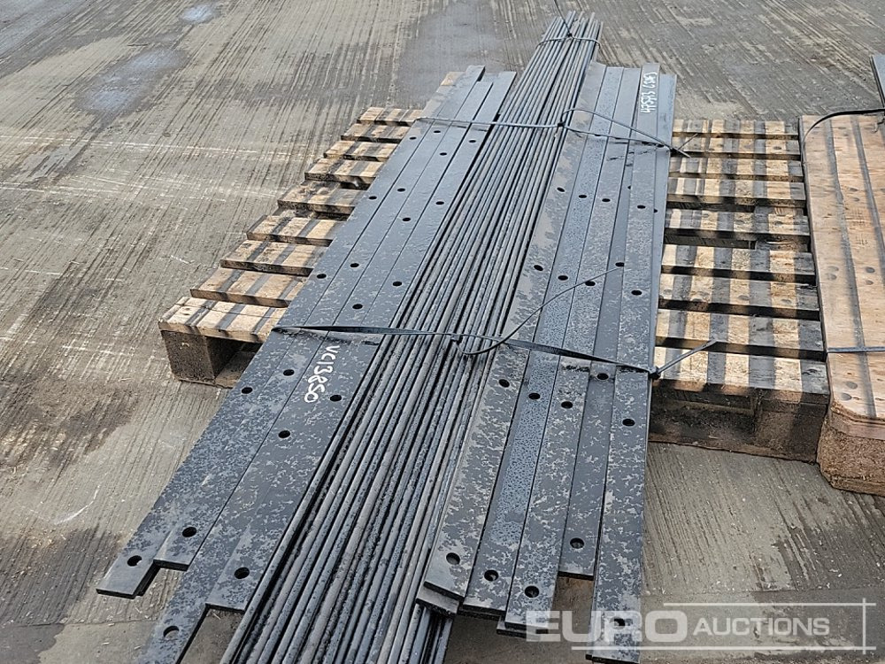 Ehitusseade Unused Pallet of Estate Fencing (3 of): pilt 25