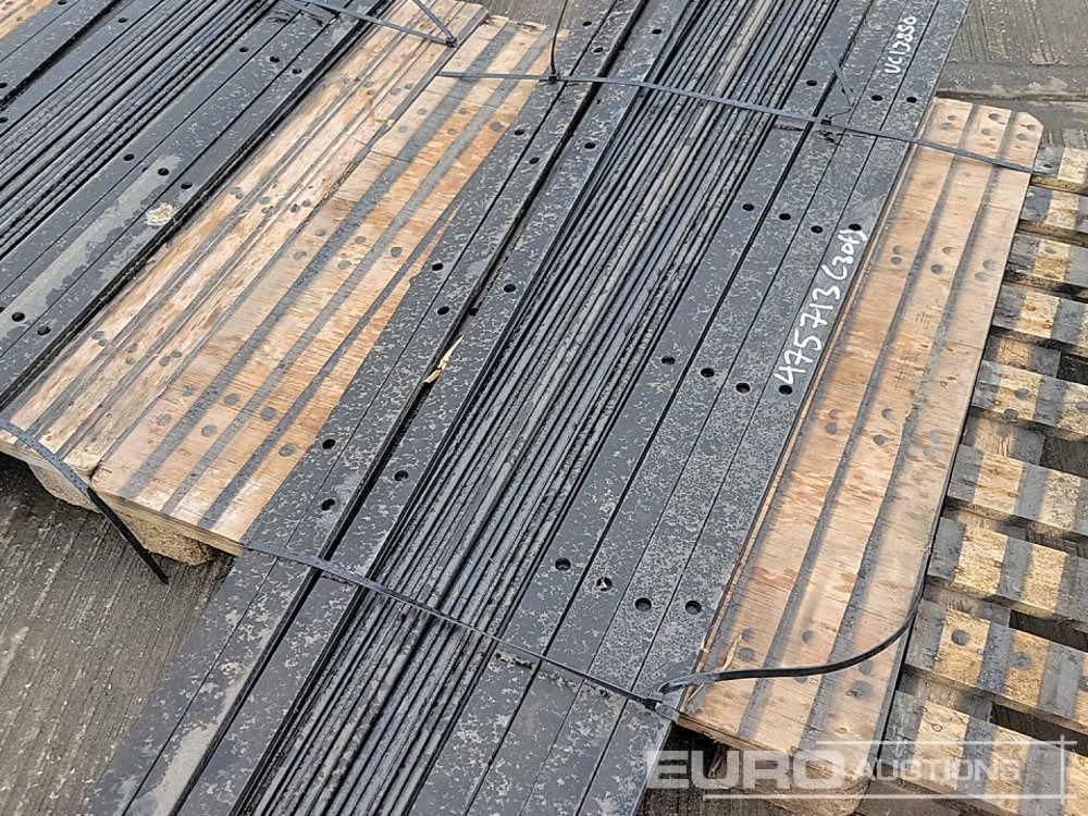Ehitusseade Unused Pallet of Estate Fencing (3 of): pilt 19