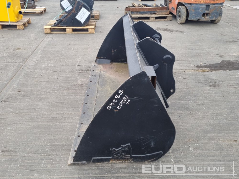 Unused Rhinox 90" Loading Bucket to suit Telehandler - Kopp: pilt 4 Unused Rhinox 90" Loading Bucket to suit Telehandler - Kopp: pilt 4