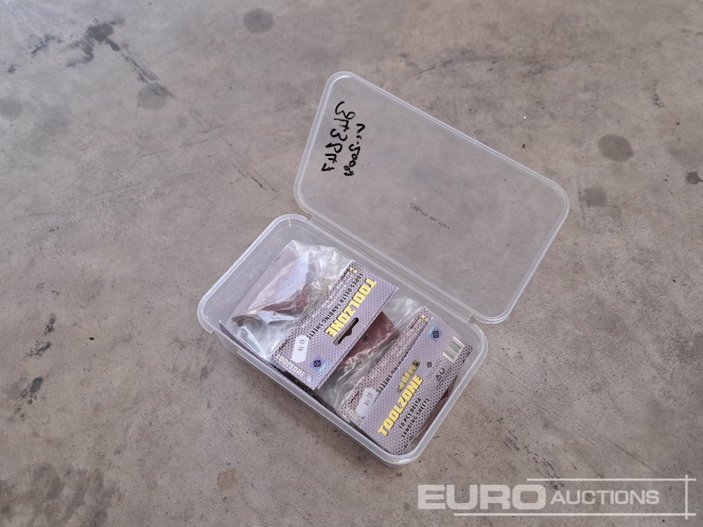Unused Toolzone 10pc Delta Sanding Sheets (9 of) - Garaažiseadmed: pilt 1 Unused Toolzone 10pc Delta Sanding Sheets (9 of) - Garaažiseadmed: pilt 1