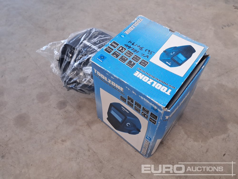 Unused Toolzone Auto Darkening Welding Helmet - Garaažiseadmed: pilt 5 Unused Toolzone Auto Darkening Welding Helmet - Garaažiseadmed: pilt 5