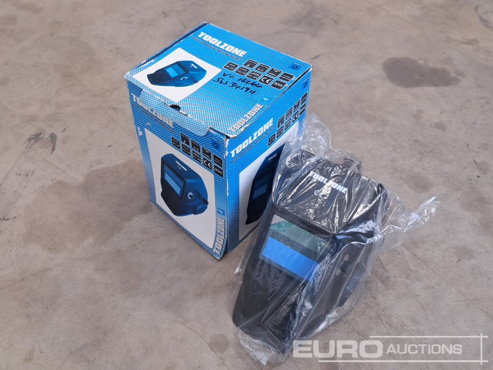 Unused Toolzone Auto Darkening Welding Helmet - Garaažiseadmed: pilt 1 Unused Toolzone Auto Darkening Welding Helmet - Garaažiseadmed: pilt 1