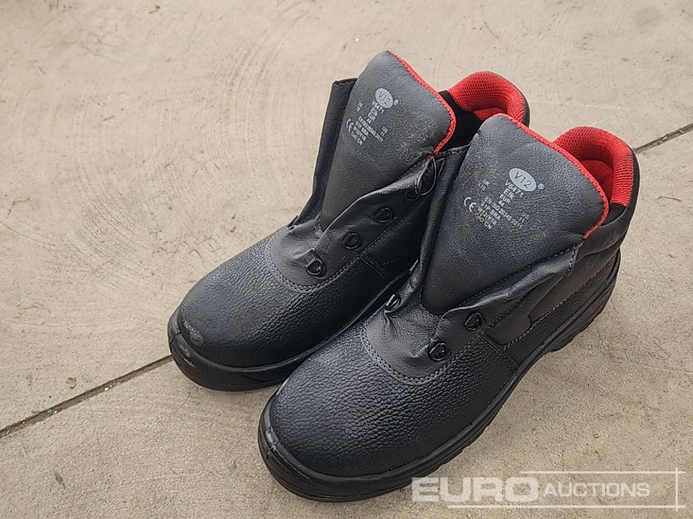 Garaažiseadmed Unused V12 Size 10 Safety Boots: pilt 15