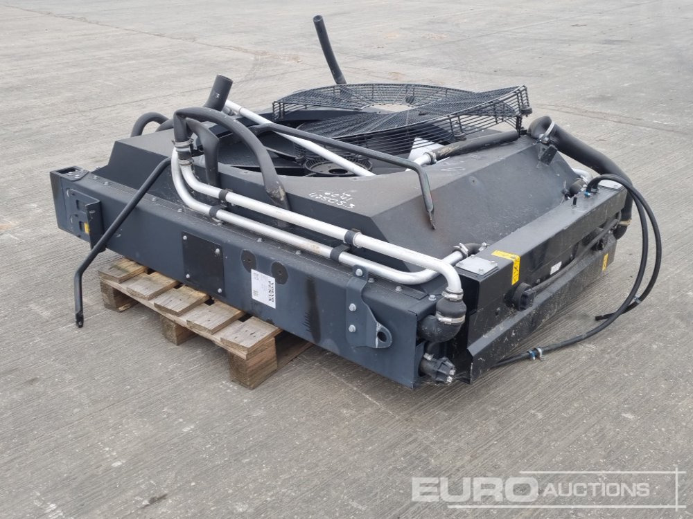 Radiator & Fan to suit Engine - Varuosa: pilt 1 Radiator & Fan to suit Engine - Varuosa: pilt 1