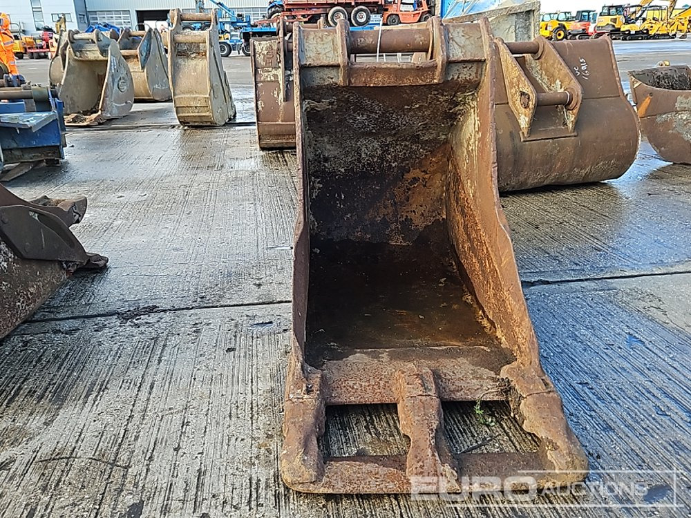 Volvo 24" Scoop Bucket 65mm Pin to suit 13 Ton Excavator - Kopp: pilt 4 Volvo 24" Scoop Bucket 65mm Pin to suit 13 Ton Excavator - Kopp: pilt 4