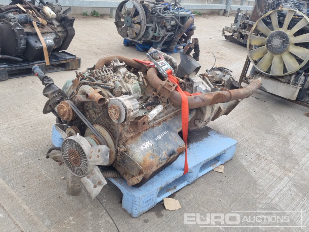 Volvo 6 Cylinder Engine, Gearbox - Mootor: pilt 1 Volvo 6 Cylinder Engine, Gearbox - Mootor: pilt 1