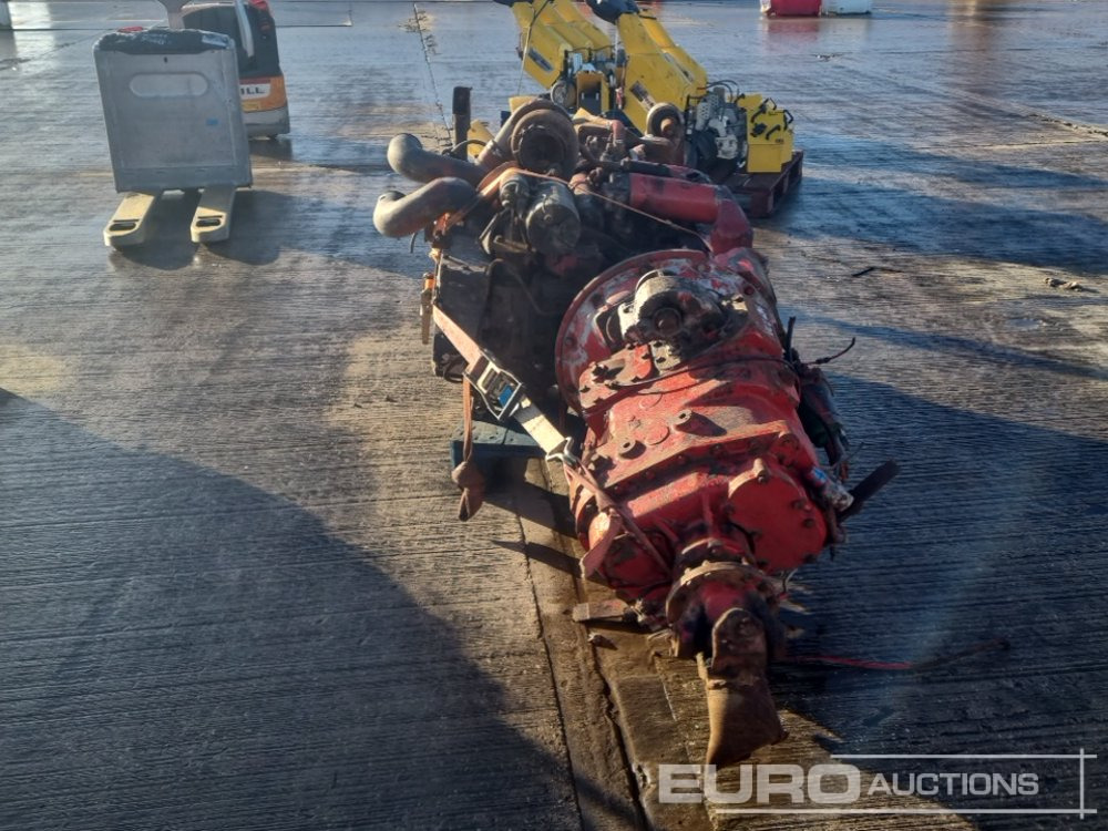 Volvo 6 Cylinder Engine, Gearbox - Mootor: pilt 4 Volvo 6 Cylinder Engine, Gearbox - Mootor: pilt 4