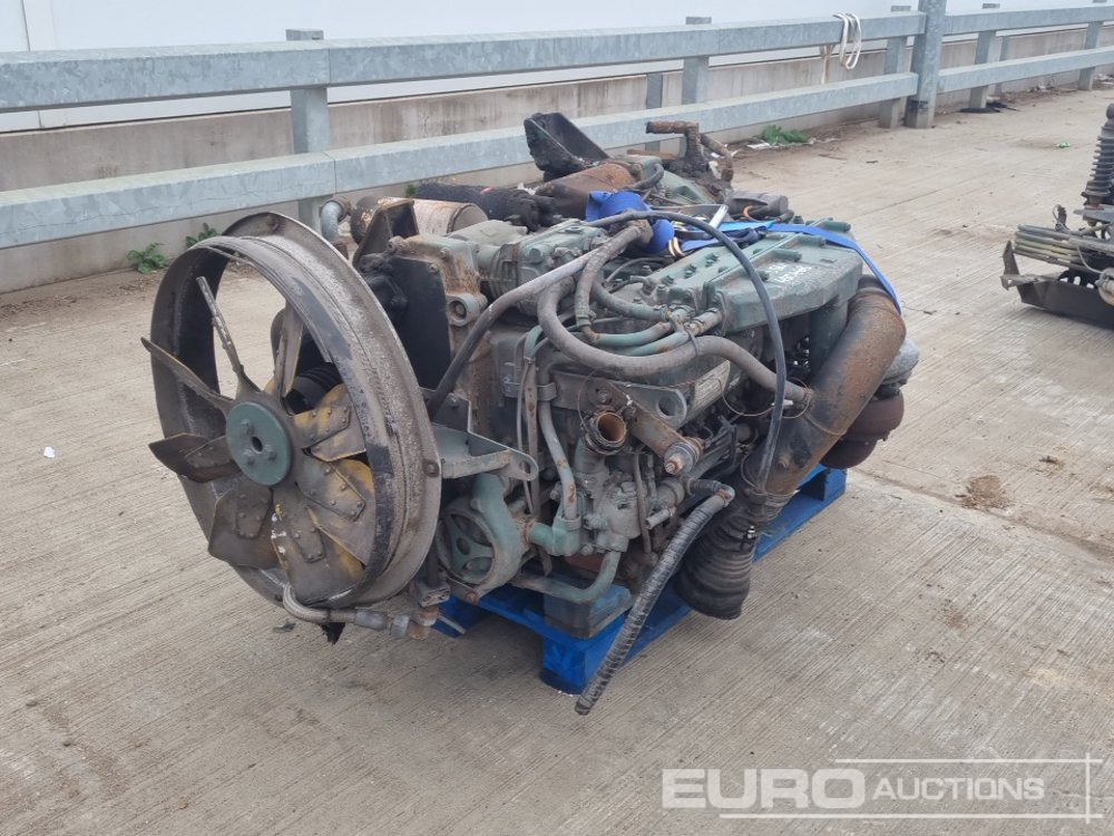 Volvo 6 Cylinder Engine, Pump - Mootor: pilt 1 Volvo 6 Cylinder Engine, Pump - Mootor: pilt 1