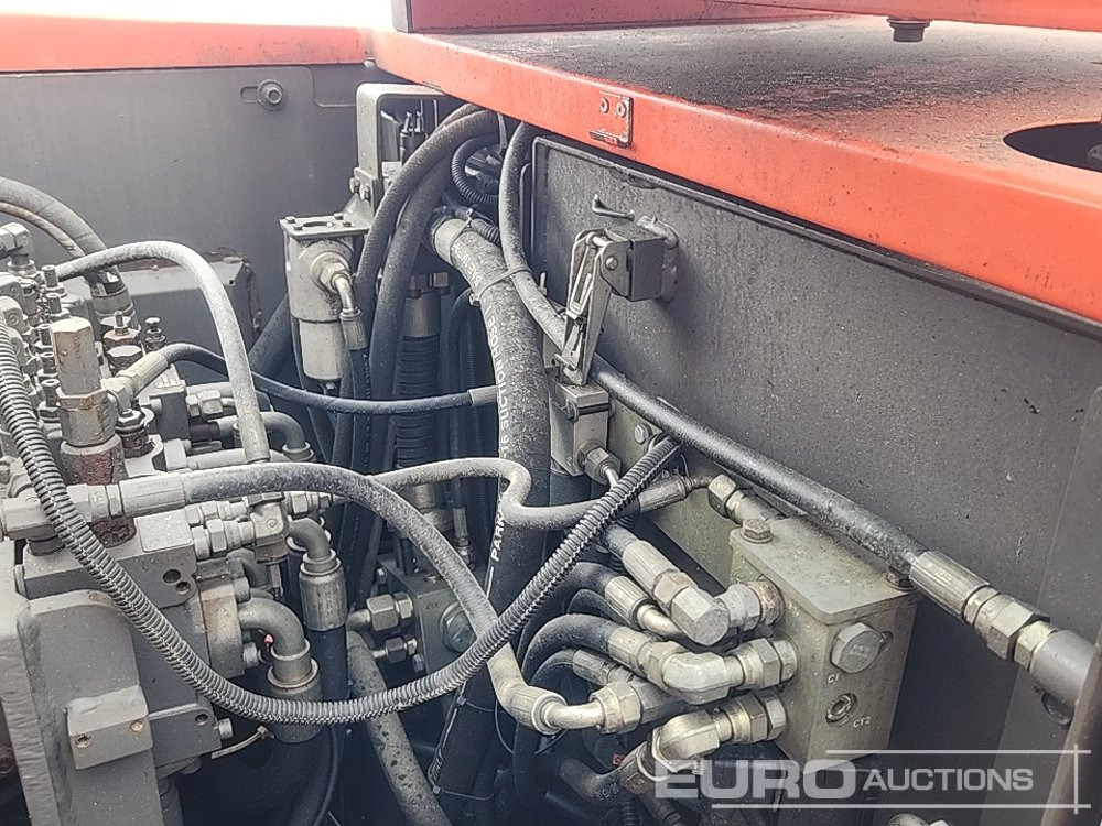 Ratastel ekskavaator Volvo EW140B: pilt 31