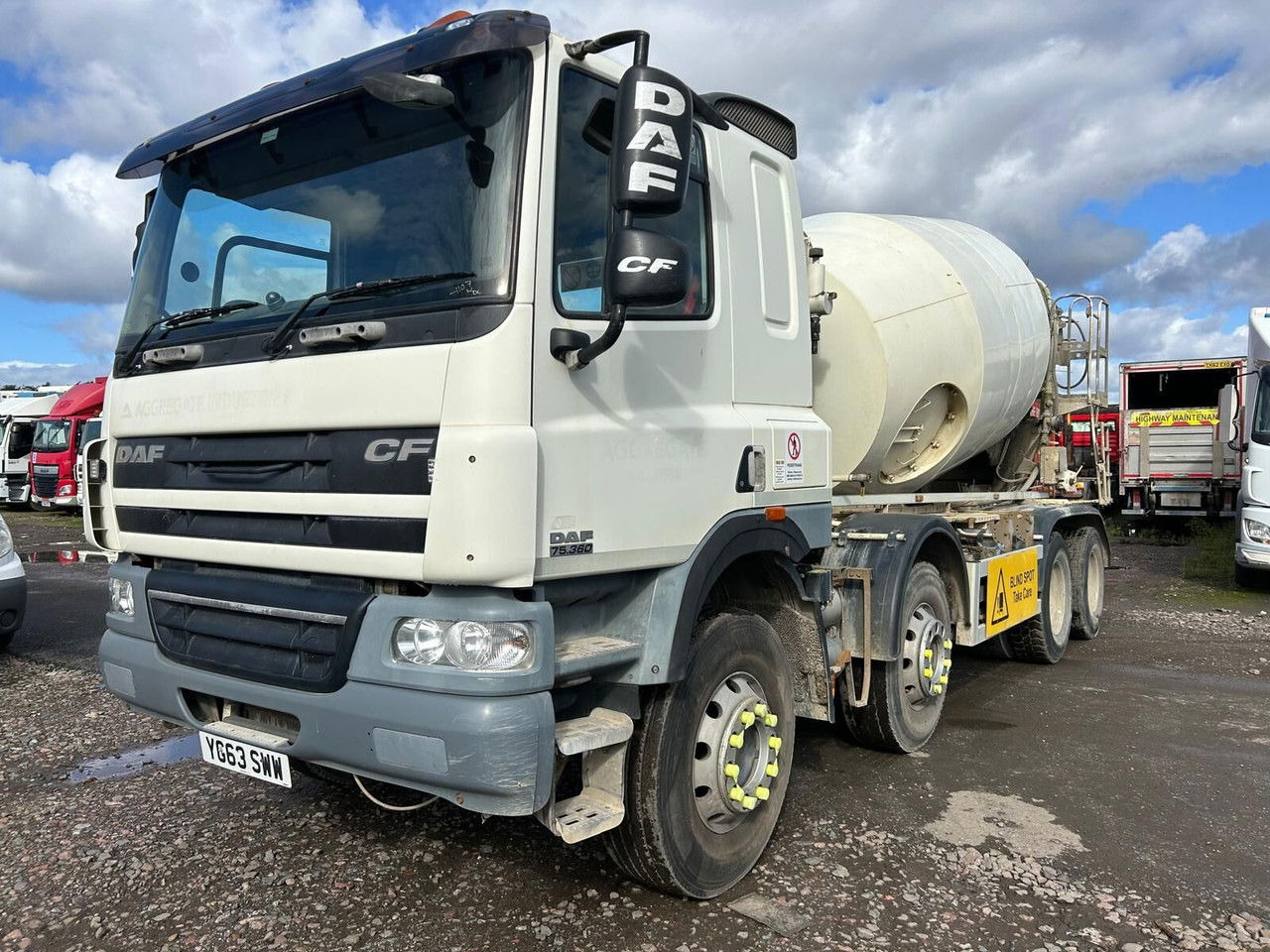 DAF CF 85.360 - Autobetoonisegisti: pilt 1 DAF CF 85.360 - Autobetoonisegisti: pilt 1