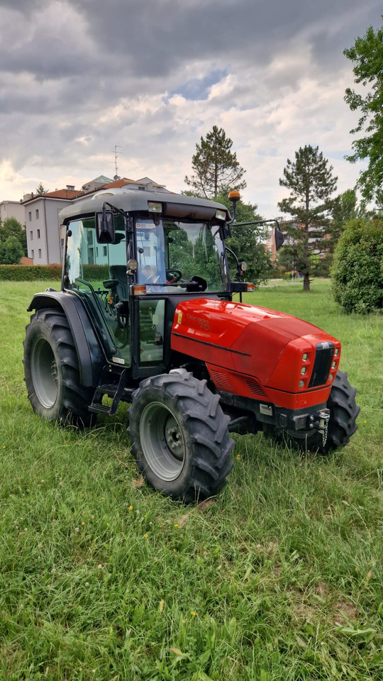 Trattore usato Same Dorado 70 Classic - Traktor: pilt 1 Trattore usato Same Dorado 70 Classic - Traktor: pilt 1