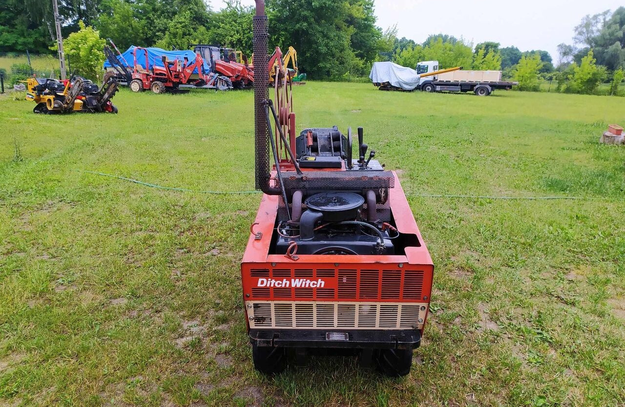 Ditch-Witch 255 SX - Kraavikaevamismasin: pilt 4 Ditch-Witch 255 SX - Kraavikaevamismasin: pilt 4