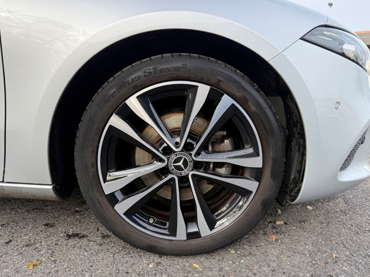 Mercedes-Benz A 200 Lim./LED/KAMERA/NAVI/SITZHZG. - Sedaan: pilt 5 Mercedes-Benz A 200 Lim./LED/KAMERA/NAVI/SITZHZG. - Sedaan: pilt 5