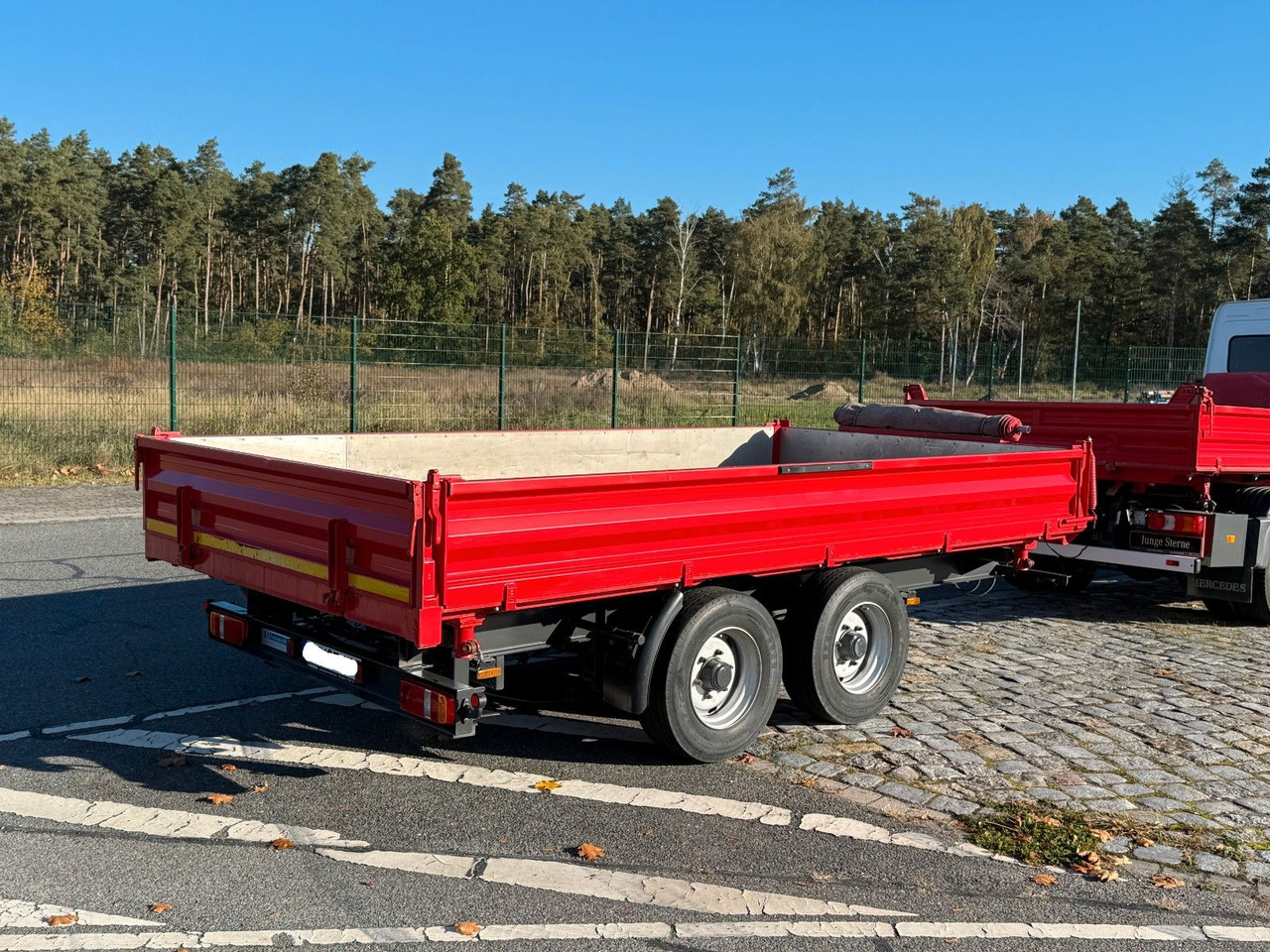 Kallurauto Mercedes-Benz Atego 1023 + Anhänger Dreiseitenkipper: pilt 7 Kallurauto Mercedes-Benz Atego 1023 + Anhänger Dreiseitenkipper: pilt 7