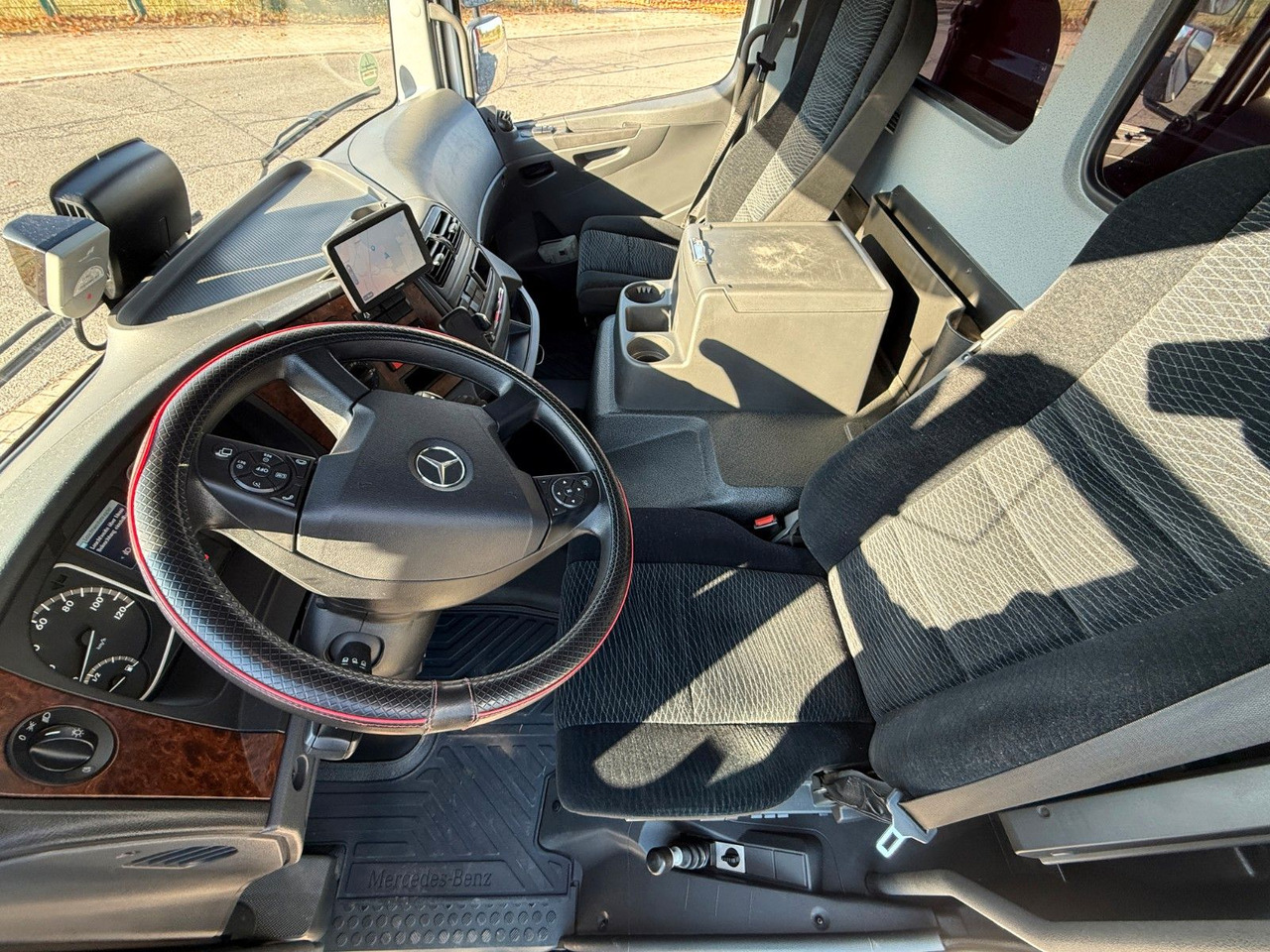 Kallurauto Mercedes-Benz Atego 1023 + Anhänger Dreiseitenkipper: pilt 27 Kallurauto Mercedes-Benz Atego 1023 + Anhänger Dreiseitenkipper: pilt 27