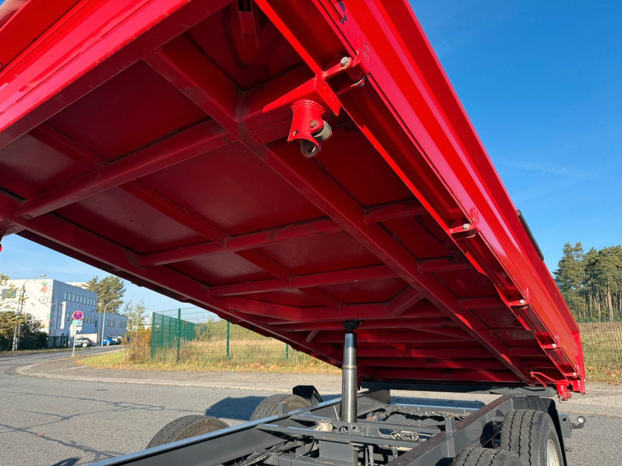 Kallurauto Mercedes-Benz Atego 1023 + Anhänger Dreiseitenkipper: pilt 9 Kallurauto Mercedes-Benz Atego 1023 + Anhänger Dreiseitenkipper: pilt 9