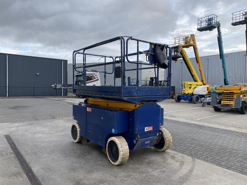 Iteco IT12151, Schaar hoogwerker, 14 meter - Käärlift: pilt 4 Iteco IT12151, Schaar hoogwerker, 14 meter - Käärlift: pilt 4