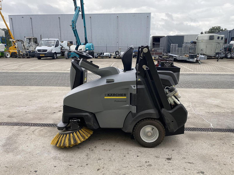 Kärcher KM 105/110 R Bp, Veegmachine, hoogkieper - Tänavapühkimismasin: pilt 5 Kärcher KM 105/110 R Bp, Veegmachine, hoogkieper - Tänavapühkimismasin: pilt 5