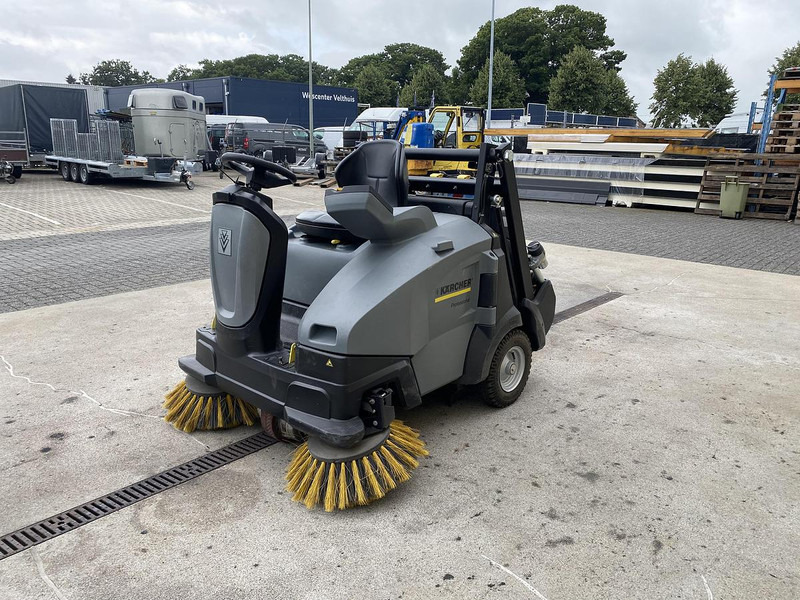 Kärcher KM 105/110 R Bp, Veegmachine, hoogkieper - Tänavapühkimismasin: pilt 4 Kärcher KM 105/110 R Bp, Veegmachine, hoogkieper - Tänavapühkimismasin: pilt 4