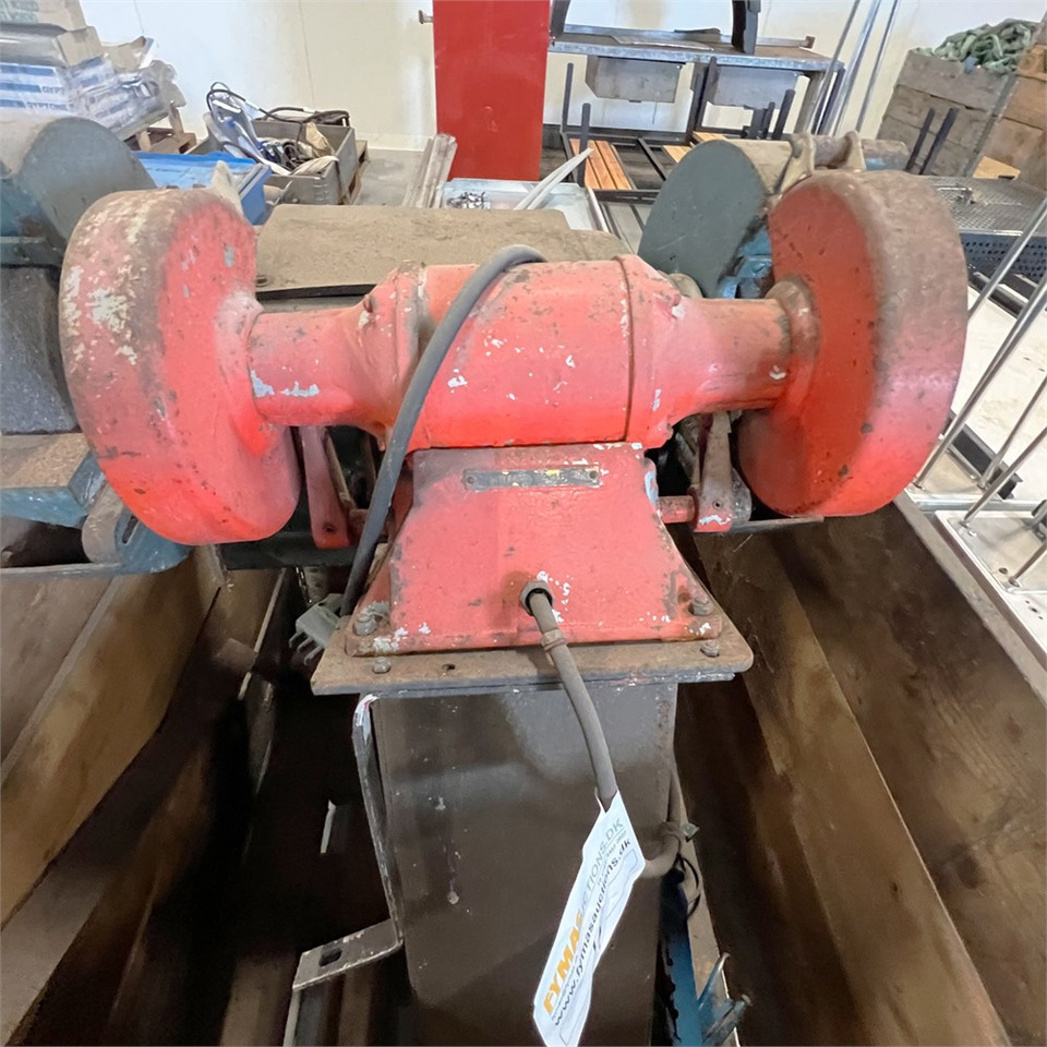 ABC Griding machine and generator / slibemaskine og generator - Tööpink: pilt 3 ABC Griding machine and generator / slibemaskine og generator - Tööpink: pilt 3