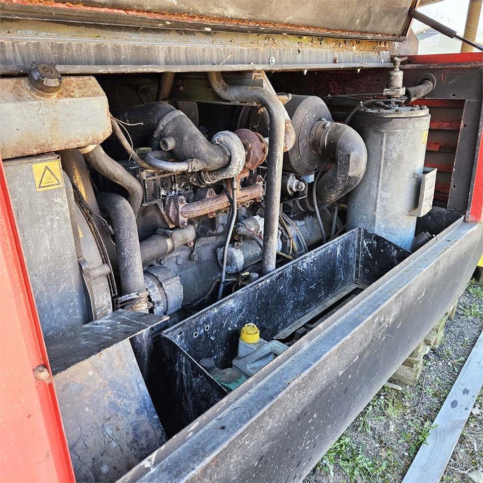Atlas Copco XAS 146 - Õhukompressor: pilt 3 Atlas Copco XAS 146 - Õhukompressor: pilt 3