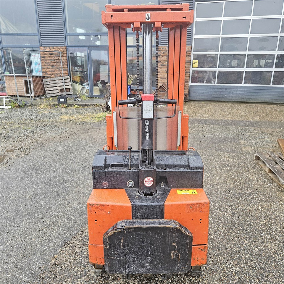 BT LSF 1250E - Kaubaaluste tõstuk: pilt 4 BT LSF 1250E - Kaubaaluste tõstuk: pilt 4
