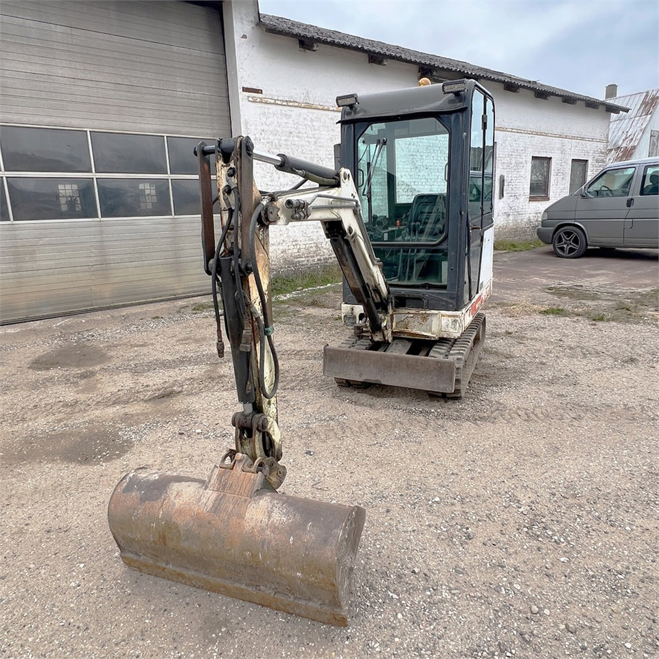 Bobcat 320 - Miniekskavaator: pilt 2 Bobcat 320 - Miniekskavaator: pilt 2
