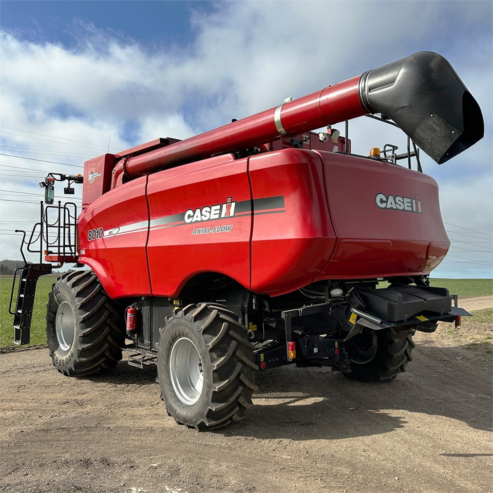 CASE IH 8010 Axial-flow - Saagikoristusmasin: pilt 5 CASE IH 8010 Axial-flow - Saagikoristusmasin: pilt 5