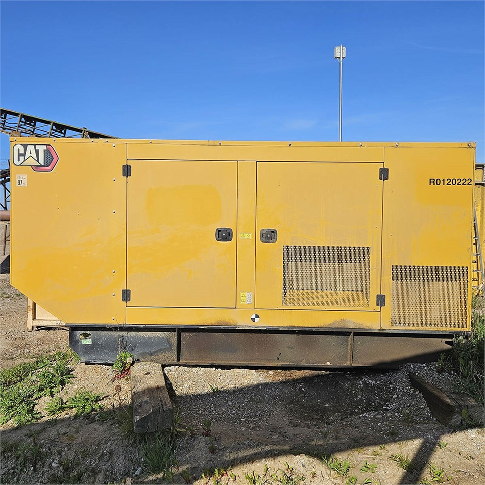 Caterpillar DE250 E0 - Generaatorikomplekt: pilt 2 Caterpillar DE250 E0 - Generaatorikomplekt: pilt 2