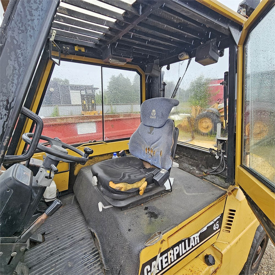 Kahveltõstuk Caterpillar DP45: pilt 10 Kahveltõstuk Caterpillar DP45: pilt 10
