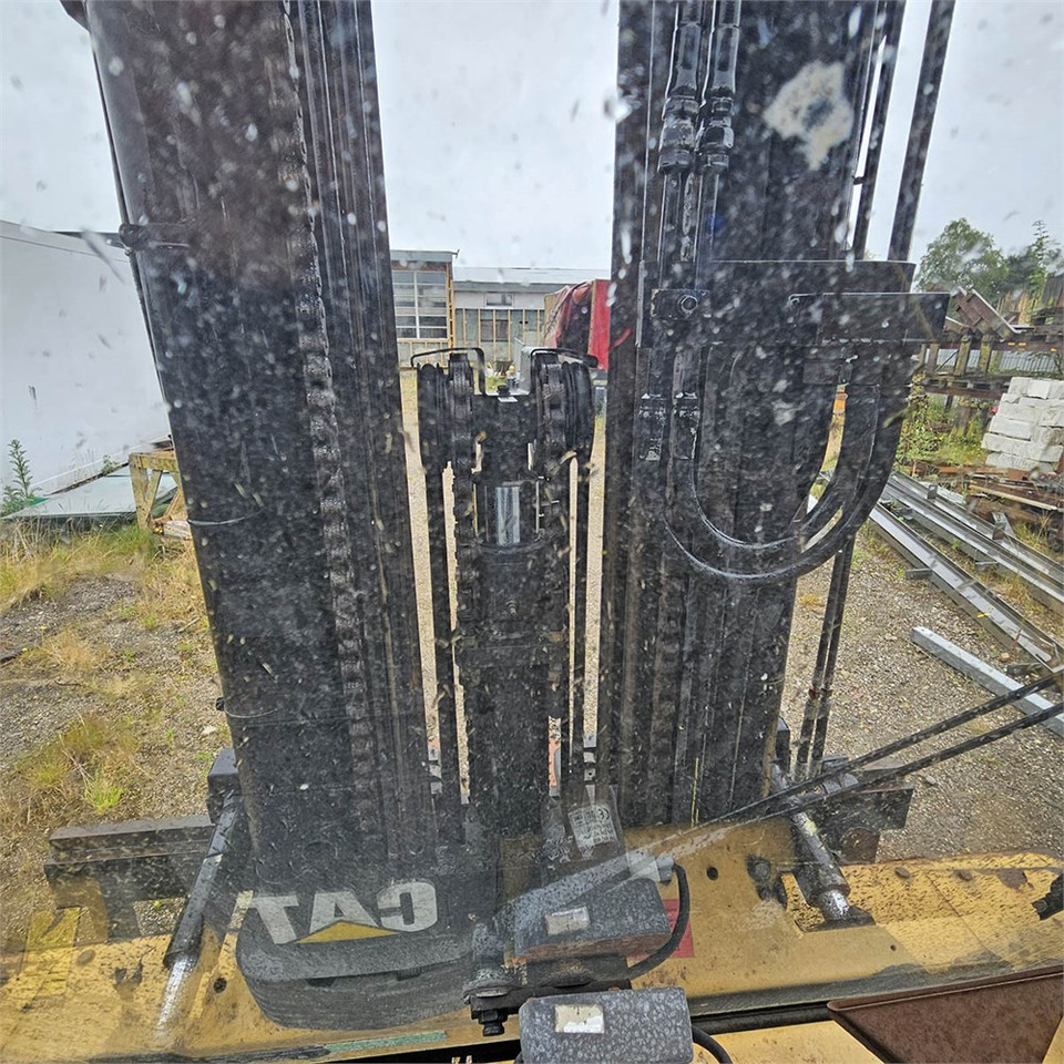 Kahveltõstuk Caterpillar DP45: pilt 27 Kahveltõstuk Caterpillar DP45: pilt 27