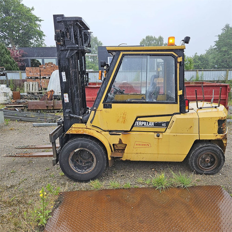 Caterpillar DP45 - Kahveltõstuk: pilt 2 Caterpillar DP45 - Kahveltõstuk: pilt 2