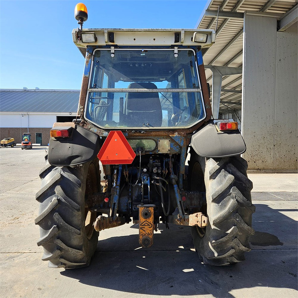Ford 6810 - Traktor: pilt 4 Ford 6810 - Traktor: pilt 4