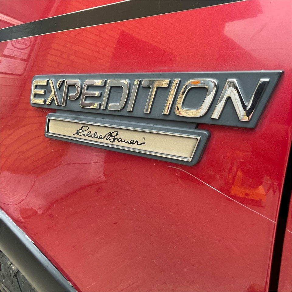 Auto Ford Expedition: pilt 42