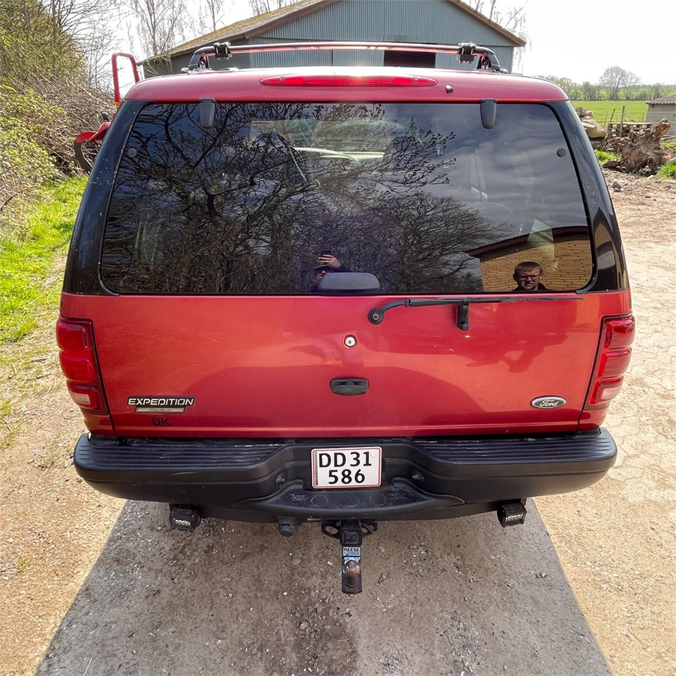 Auto Ford Expedition: pilt 11