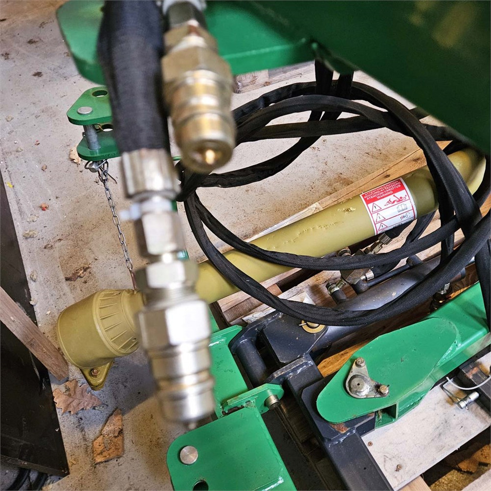 GEO Mower pro 24 - Kännupurustaja: pilt 5 GEO Mower pro 24 - Kännupurustaja: pilt 5