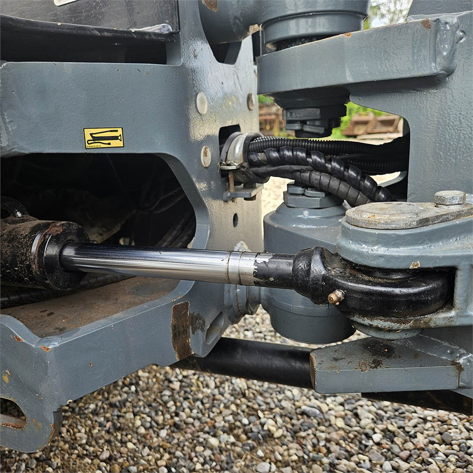 Rataslaadur Giant V452T X-TRA HD: pilt 33