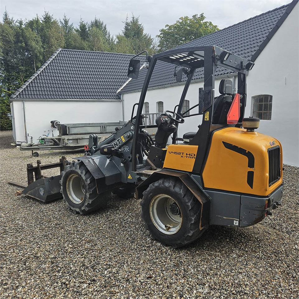 Giant V452T X-TRA HD - Rataslaadur: pilt 3 Giant V452T X-TRA HD - Rataslaadur: pilt 3