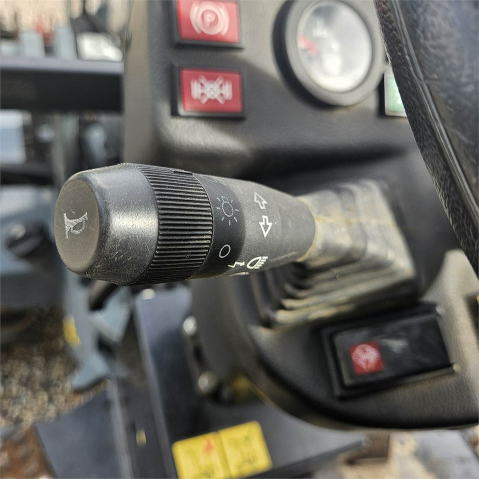 Rataslaadur Giant V452T X-TRA HD: pilt 21