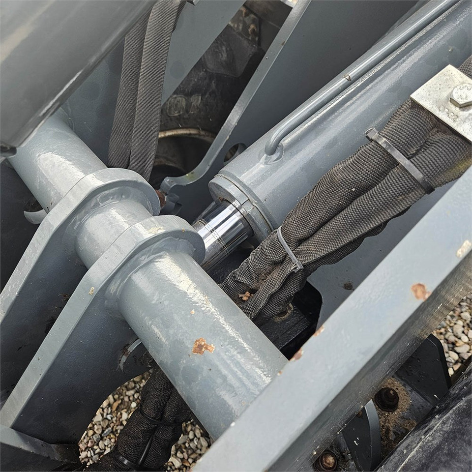 Rataslaadur Giant V452T X-TRA HD: pilt 41